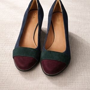 Clarks Women's Navy, Green, and Burgundy Heels